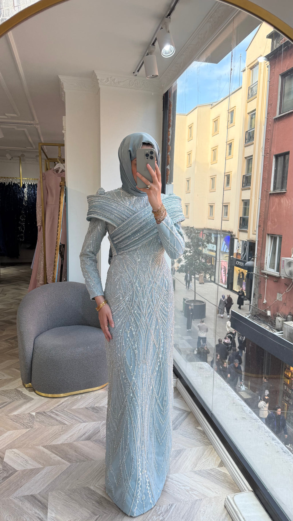 HELEN UZUN BEBE MAVİSİ - KİRALAMA